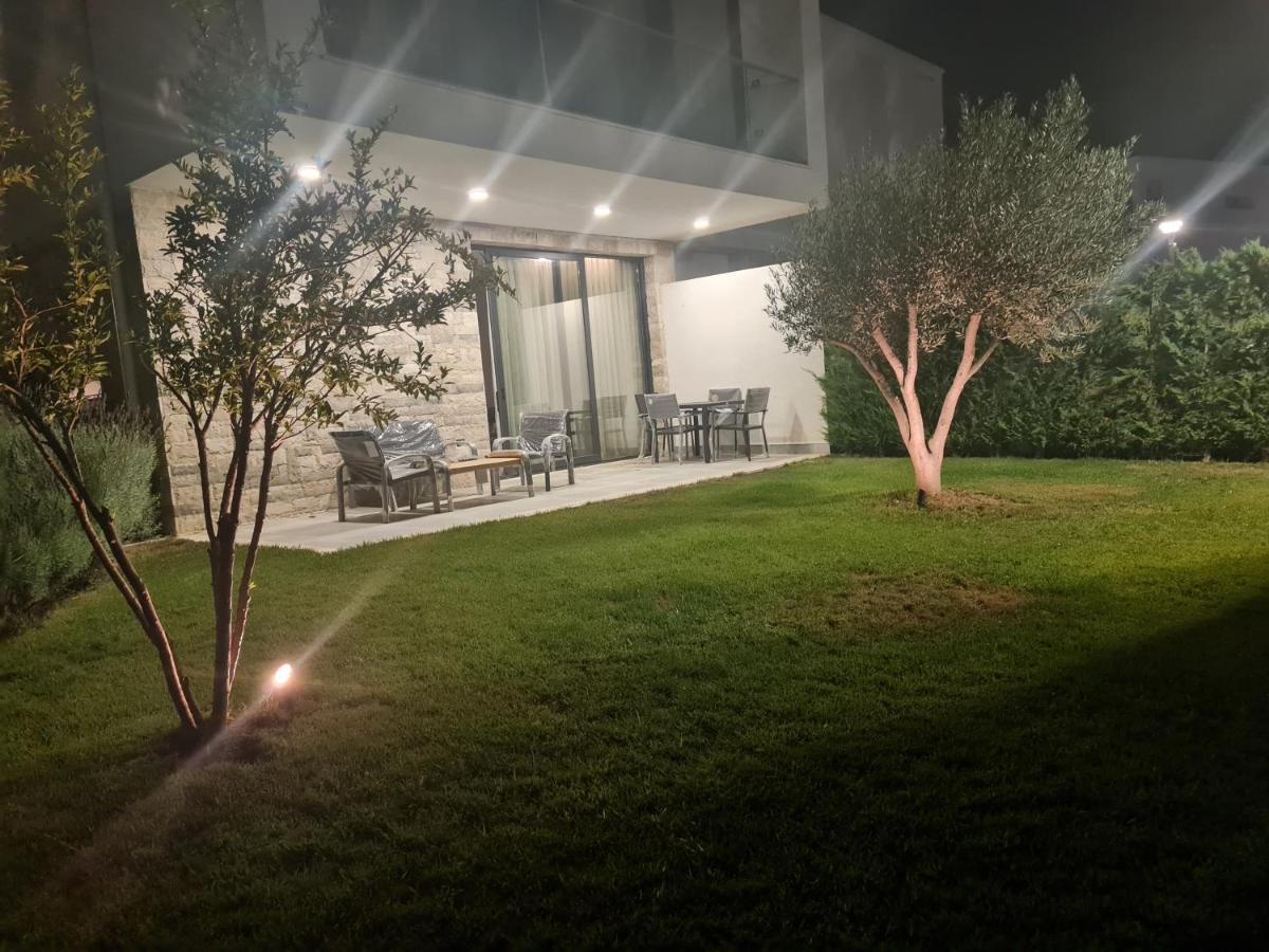 Rosemarine Villas Дуррес Экстерьер фото