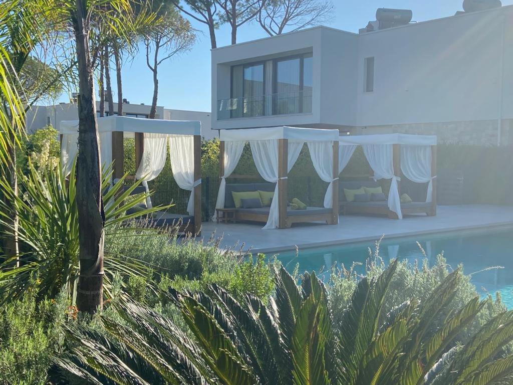 Rosemarine Villas Дуррес Экстерьер фото