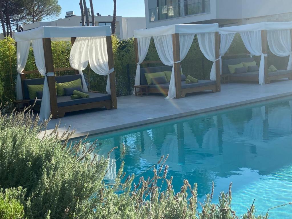 Rosemarine Villas Дуррес Экстерьер фото